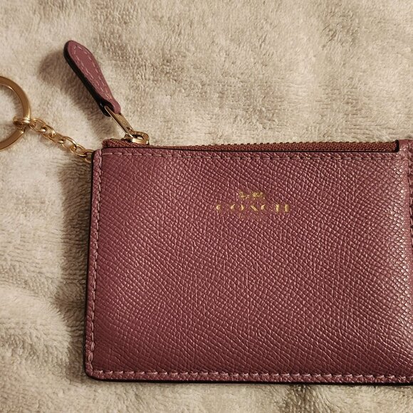 GUC Authentic Coach Dusty Rose Leather Skinny Mini Zip ID Wallet - Picture 1 of 4